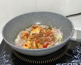 Hình bước làm 4 của món Măng Tươi Xào Thịt Heo Ba Rọi