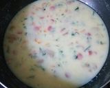 Foto langkah ke 5 dari resep Sup Cream Jamur Sosis.