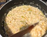 Foto del paso 3 de la receta: Risotto al champagne con flores de zapallo