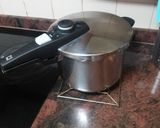 Foto del paso 4 de la receta Calamares en salsa con papas sancochadas