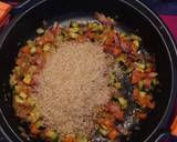 Foto del paso 4 de la receta: Arroz con calabacín, zanahoria y panceta fina