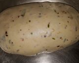 A picture of step 4 of Cheese Aloo Paratha.