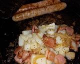 A picture of step 4 of Pork Sausage with Potato, Cherry Tomatoes, and Cheese Sandwich.