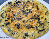 Foto del paso 5 de la receta: Tortilla de trompetas de la muerte y queso brie