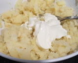 Foto del paso 3 de la receta: Atún cítrico con puré de patata y chirivía