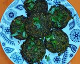 A picture of step 5 of Arvi (colocasia) leaves Dhokla/Patra.