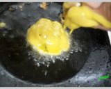 A picture of step 6 of Vada Pav and Batata Vada.