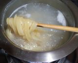 A picture of step 2 of Alfredo pasta.