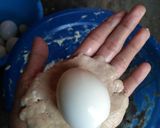 Foto langkah ke 5 dari resep Pentol Bakso Telur Ayam /Telur Puyuh /Kecil daging ayam mix sapi.