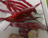 Foto langkah ke 2 dari resep Tongkol Suwir Kemangi.
