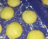 Foto langkah ke 7 dari resep Donat super empuk tanpa ulen.