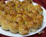 A picture of step 5 of Homestyle Honeycomb Bread.