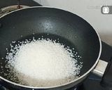 A picture of step 7 of Sankranti Special Kesar Til Mava Barfi Recipe.