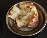 A picture of step 2 of Baingan Bharta.