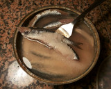 Foto del paso 2 de la receta: Anchoas prematuras con solo quince días en salazón