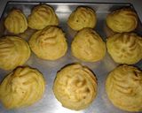 Foto langkah ke 6 dari resep Kue Soes Vla Vanila - dengan otang.