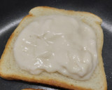 Foto del paso 5 de la receta: Sandwich🥯de carne🧅y queso🧀🥩🫑