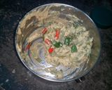 A picture of step 2 of Lauki chilka pakora with masala muri.