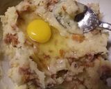 A picture of step 2 of Potato pie, with pancetta & chanterelle mushrooms & asparagus.