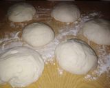 Foto del passaggio 4 della ricetta Impasto per pizza leggero