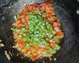 A picture of step 6 of Fried Veg Maggi.