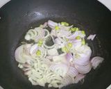 A picture of step 2 of Mixed sprouts khichdi.