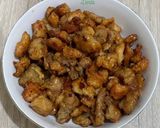 Foto langkah ke 5 dari resep 69. Ayam dan Dori Bumbu Madu Bawang Putih (Honey Garlic Chicken and Dori).