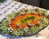 Une image de l'étape 9 de Salade de courgette, carottes et poivrons jaunes au surimi et ciboulette fraîche.