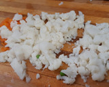 Foto del paso 4 de la receta: Ensaladilla de merluza, coliflor y atún