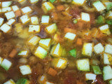 Sopa de garbanzos con verduras