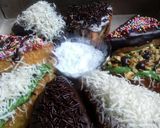 Foto langkah ke 7 dari resep Donat pizza eggless.
