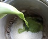 Foto langkah ke 1 dari resep Kue Lumpang Pandan.