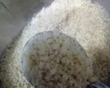 A picture of step 1 of Bedmi puri.
