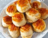 A legegyszerűbb, zsíros burgonyás pogácsa recept fázis 5 fotója