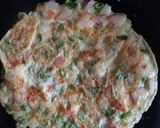 A picture of step 4 of Desi Style Omelette.