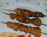 A picture of step 4 of Orange Chicken skewers.