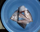 Foto langkah ke 2 dari resep Ikan tuna kuah santan cabe ijo.