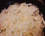 Foto del paso 2 de la receta: Canastas de zucchini y cebolla caramelizada