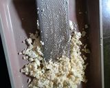 Foto langkah ke 2 dari resep Pisang Kukus Selimut Singkong.