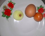 Foto langkah ke 1 dari resep Telur Dadar Tomat ala anak Kost.