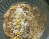 A picture of step 3 of Street style egg roll.