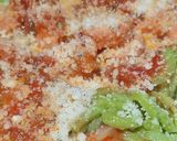 Foto del paso 6 de la receta: Tallarines verdes con salsa de salchichas