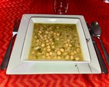 Foto del paso 8 de la receta: Garbanzos con tallitos de espinaca y pimiento 🫑