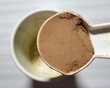 Foto del paso 3 de la receta: 💫✨Mug cake con especias, cacao y naranja, naturalmente endulzado✨ Aromas navideños ✨💫 Al microondas