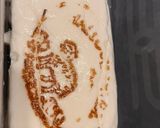 A picture of step 1 of Caramelised pan fried halloumi bagel.