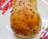 A picture of step 3 of Pizza Bombs.