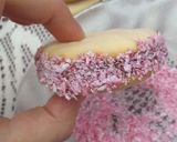 Foto del paso 4 de la receta: Alfajores de maicena ❤️