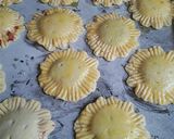 Mini pite (meggyes és almás) recept fázis 7 fotója