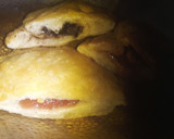 Foto del paso 3 de la receta: Tortas fritas de manteca rellenas de dulce de leche membrillo y chocolate🤤