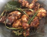 A picture of step 7 of Sweet Soy Sauce Chicken.
